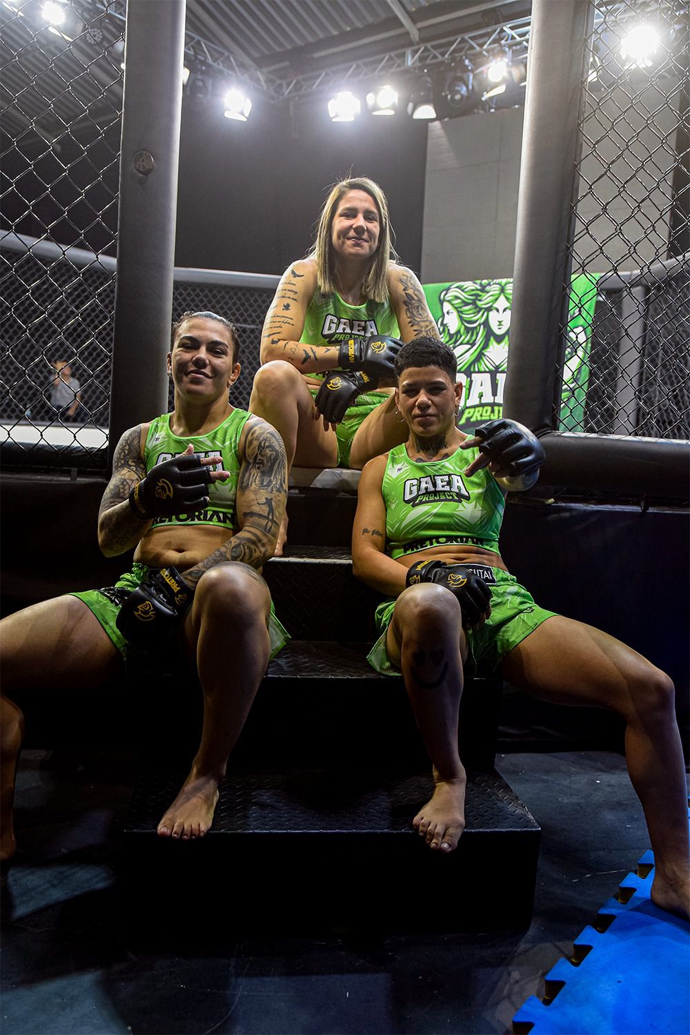 Denise Gomes se asocia con Jessica Andrade y Karol Rosa para un nuevo equipo de MMA femenino sin fines de lucro